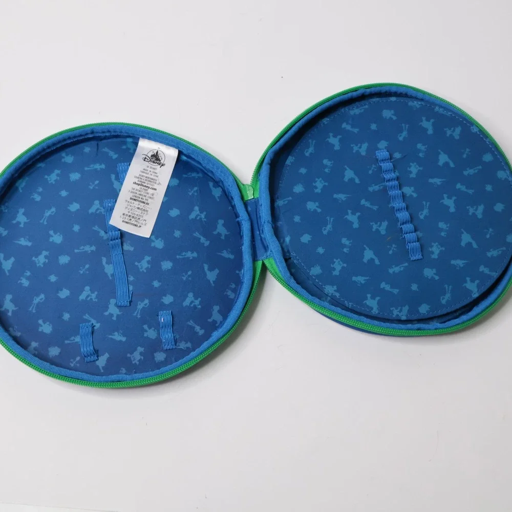 Disney Parks Toy‎ Story 4 Round Blue Pencil Case Woody Buzz Forky Ducky Bunny